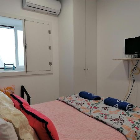Lilac Homestay Setubal Bagian luar foto