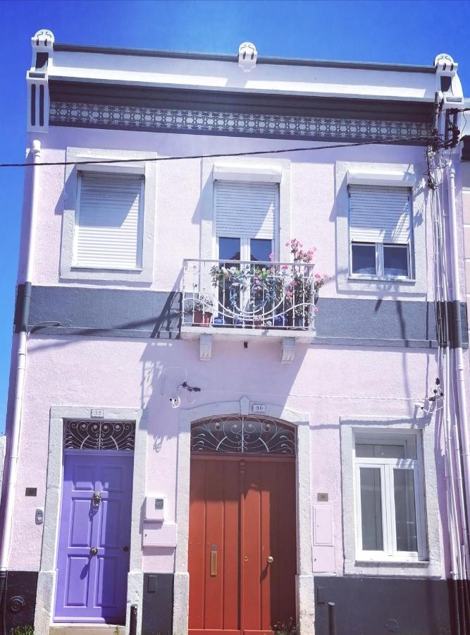 Lilac Homestay Setubal Bagian luar foto