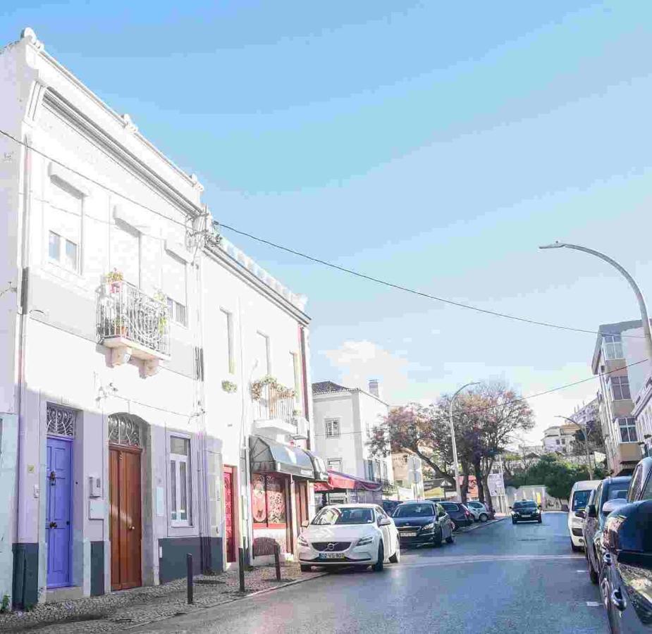 Lilac Homestay Setubal Bagian luar foto