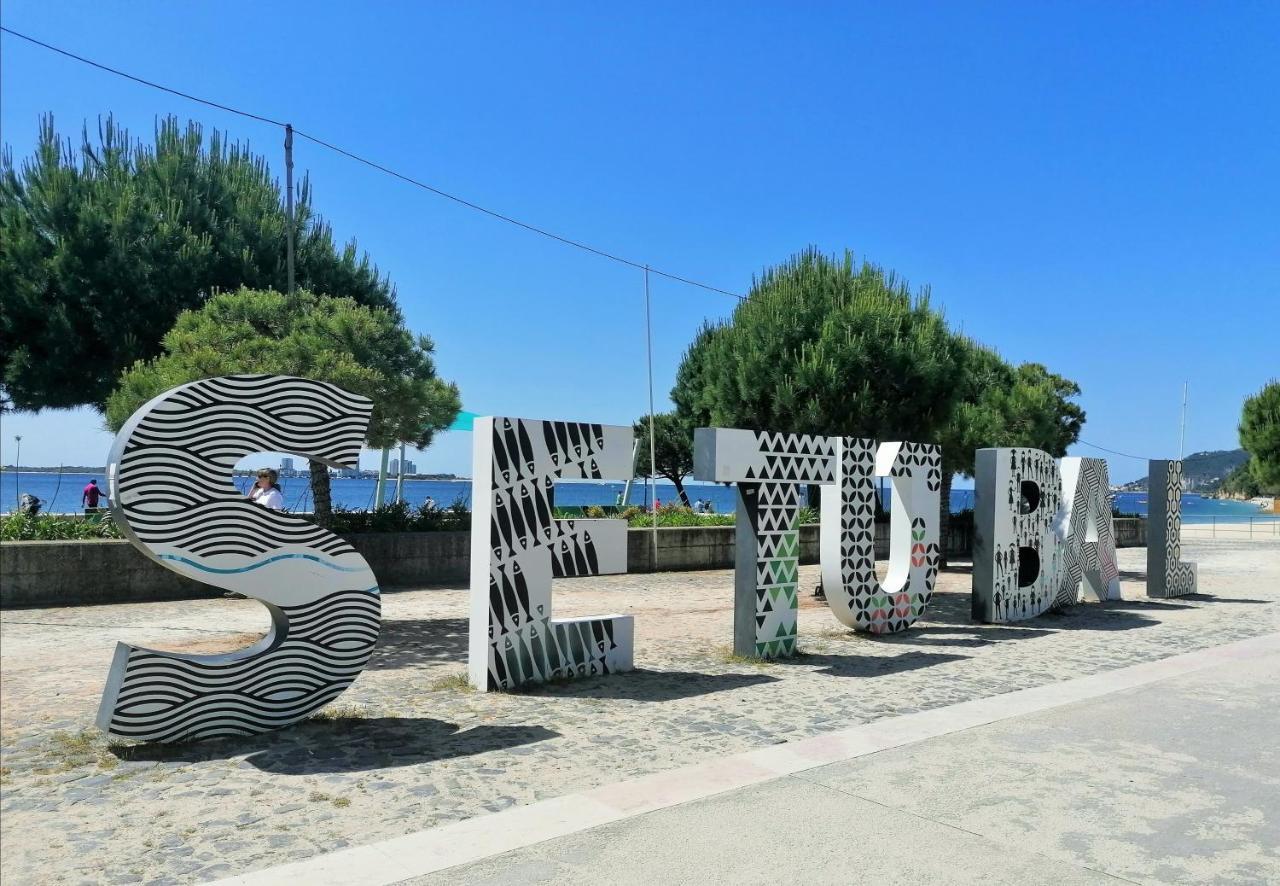 Lilac Homestay Setubal Bagian luar foto
