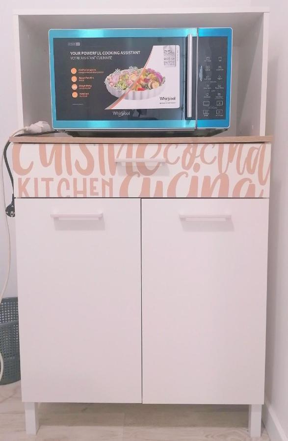 Lilac Homestay Setubal Bagian luar foto