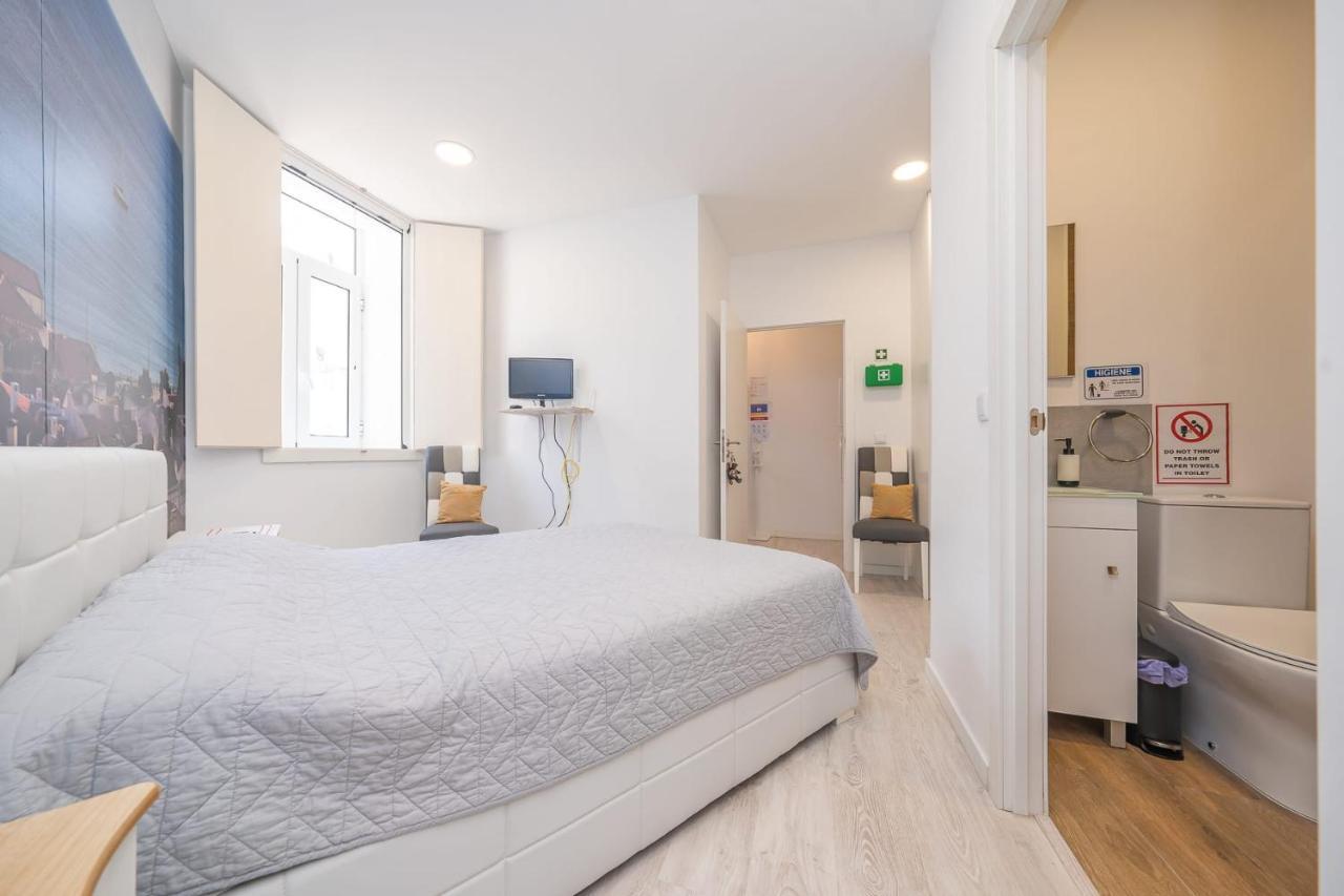 Lilac Homestay Setubal Bagian luar foto